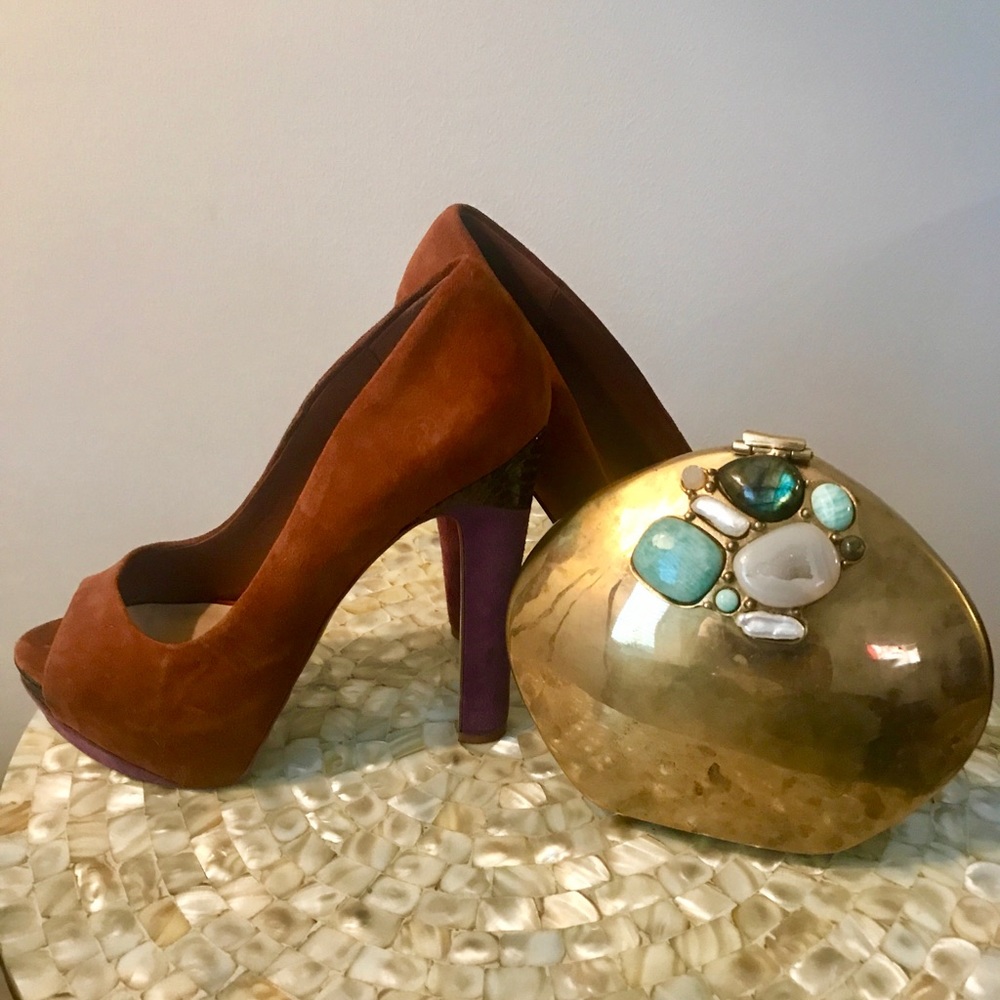 Peep toe heels